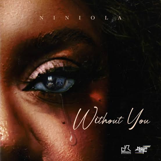Niniola – "Pain"